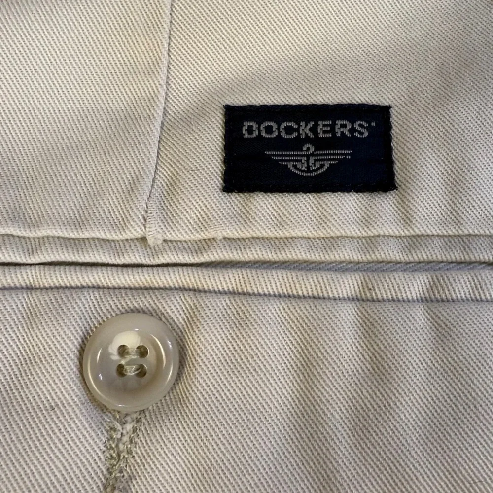 VTG Dockers Individual Fit Dress‎ Pants Men's W38 L32 Beige Stretch Waistband